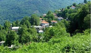 Ένα κρυμμένο μαγικό χωριό μέσα στο δάσος σε δέκα λεπτά απόσταση από  κρυστάλλινες παραλίες - Το γνωρίζετε; | ΕΛΛΑΔΑ | thepressroom.gr